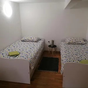 Tia Rijeka